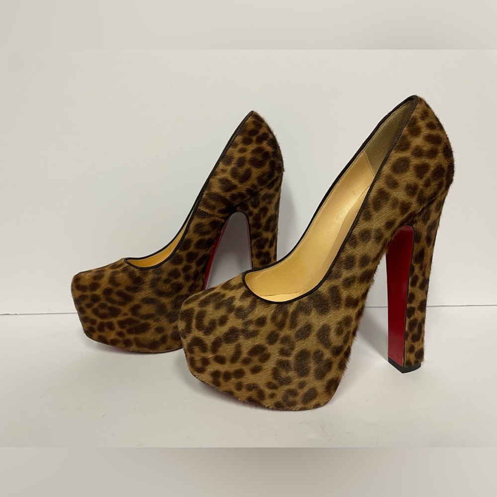 Christian Louboutin platform pumps heels Ponyhair leopard 36.5